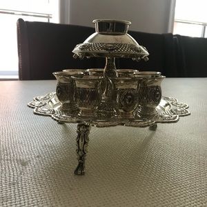 Stateliness steel wine pour